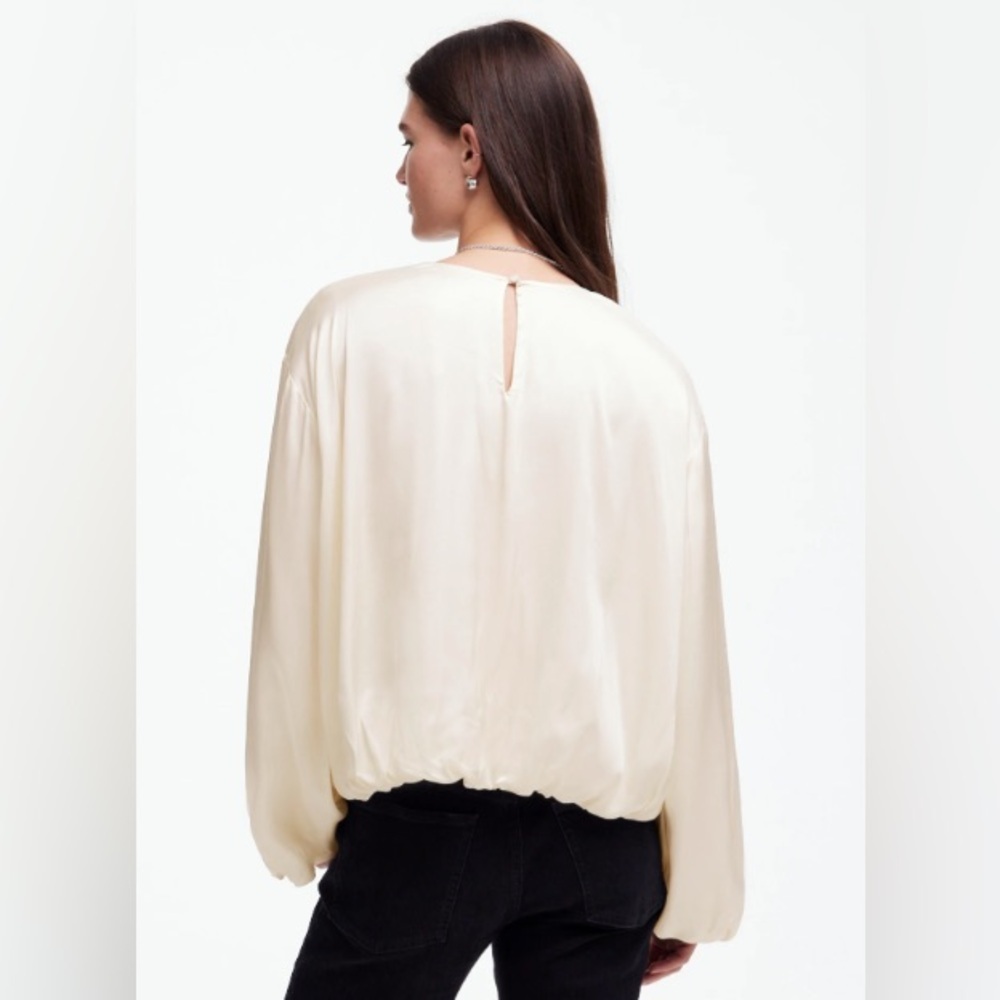 Madewell Bubble Blouse - Picture 3 of 7